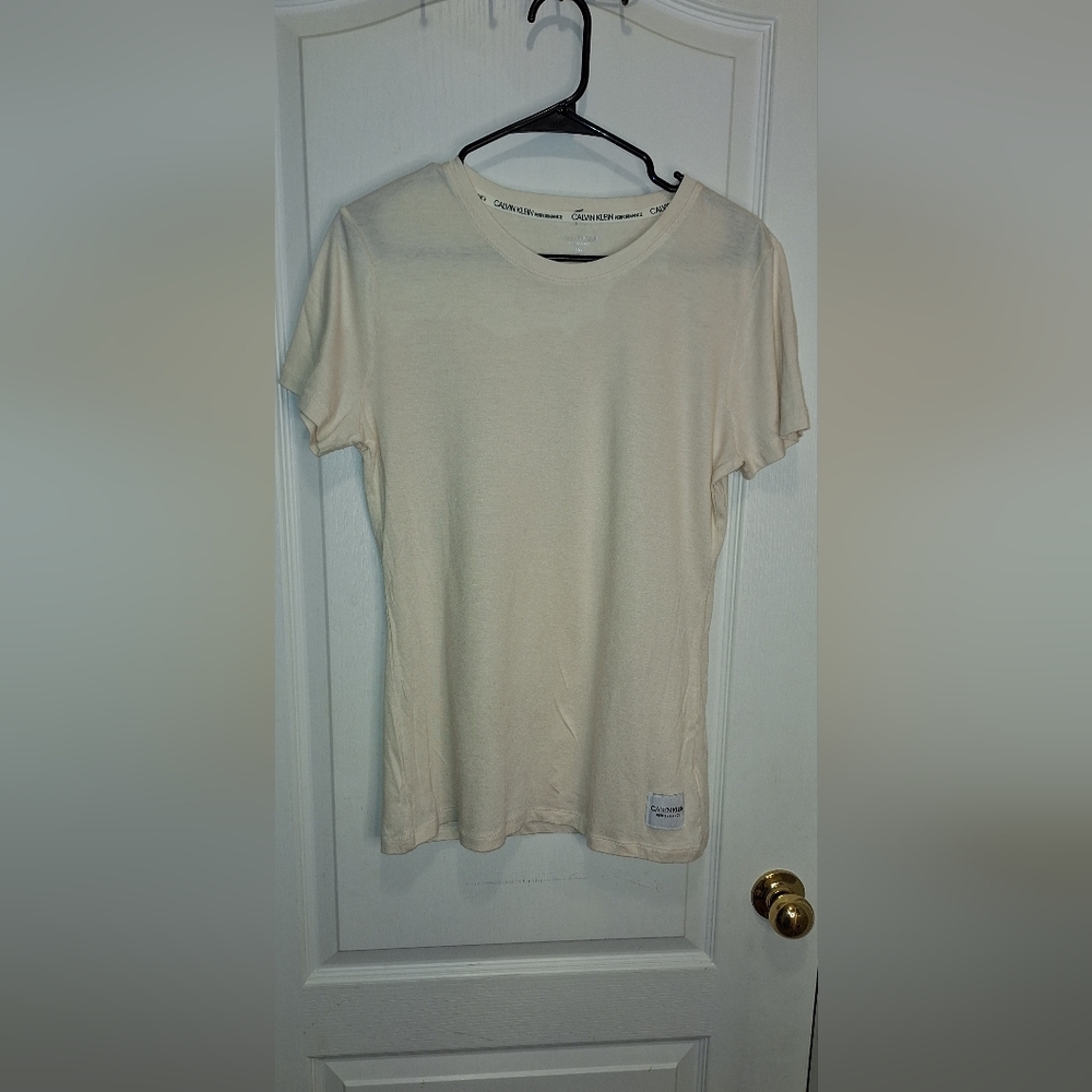 Calvin Klein Performance/ off white / Tee / Large